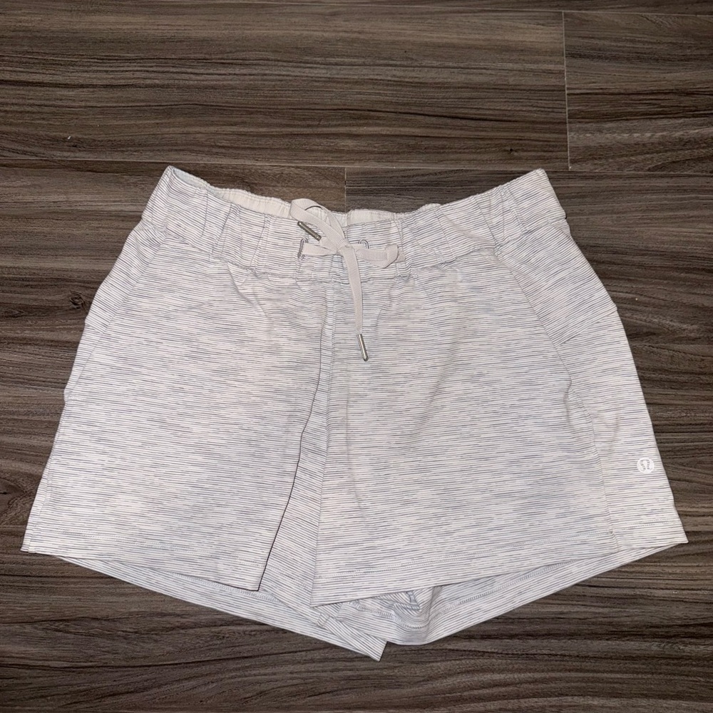 lululemon athletica Women's Light Gray Athletic Shorts